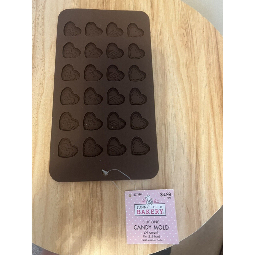 2018 Sunny Side Up Bakery Silicone Candy Mold 24 Count 1” 1227396 Dishwasher Sfe